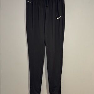 Nike academy pro dri fit training /soccer pants